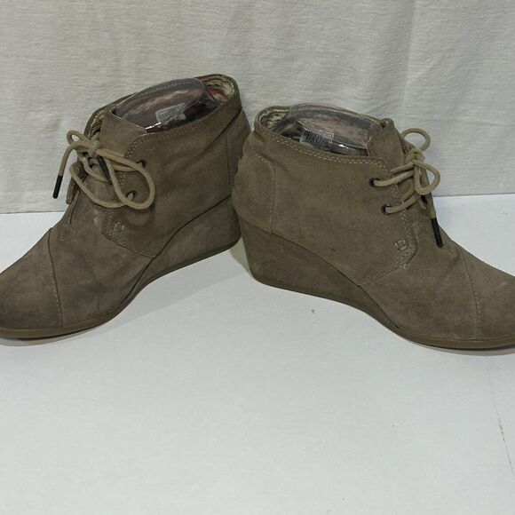 Toms Ankle Boots Women's Size 7.5 Wedge Heel Lace Up Shoes Suede - Picture 3 of 7